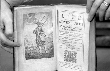 Was Robinson Crusoe Fiction?