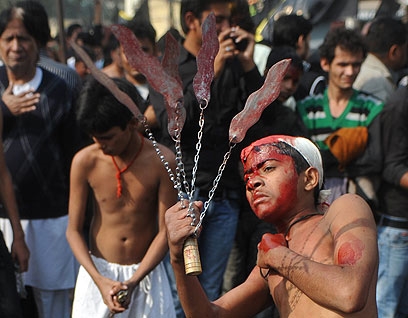 why shias torture themselves on ashura day.?