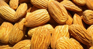 Almond Day - 7 ounces of almonds a day?