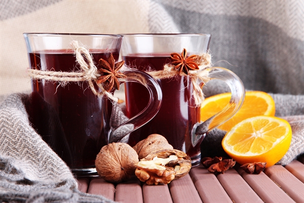 Mulled Wine, with alcoholic red wine, but boiled?