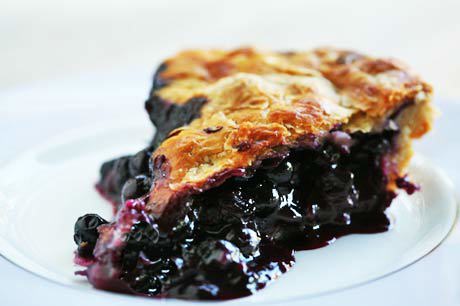Can I make my blueberry pie the night before?