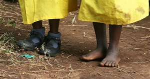 One Day Without Shoes Day - good idea for Toms: One day without shoes?