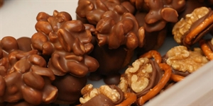 Peanut Cluster Day - Men - Do you know today is the International Women's Day?
