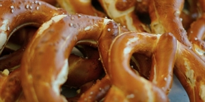 Pretzel Day - which do u prefer? in honor of pretzel day?