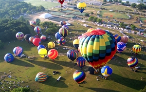 Hot Air Balloon Day - More Than 60 Balloons Take to