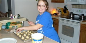 Bake For Family Fun Month - My sweet 16 is in 4 months and i need help!!!!!?