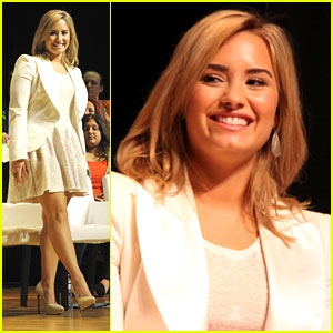 Demi Lovato: National Children's Mental Health Awareness Day 2013 ...