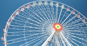 Ferris Wheel Day - Valentines day? HELP!!?