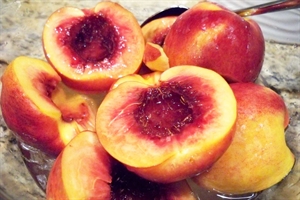 Nectarine and Garlic Month - how could i lose 10 pounds in a month!!!!!!!!!!!!!!!!!!!!?