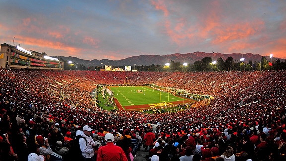 Is the Rose Bowl a bigger bowl then the National Championship game?